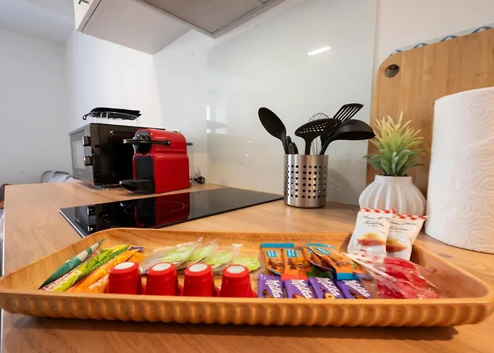 La Pause Boheme Deco Boisee En Centre Bourg *