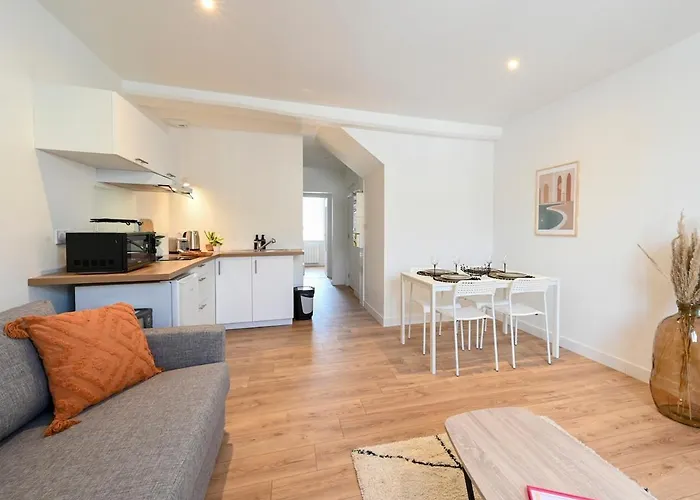 La Pause Boheme Deco Boisee En Centre Bourg Lägenhet Saint-André-de-la-Marche