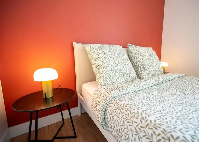 Διαμέρισμα La Pause Boheme Deco Boisee En Centre Bourg Saint-André-de-la-Marche